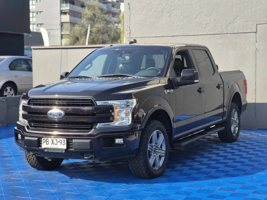 Imagen 3 FORD F-150 LARIAT SPORT 4X4 5.0